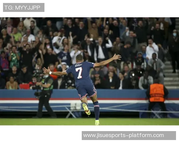 德甲激战莱比锡逆转皇马乌龙球成比赛转折点引发转会热议