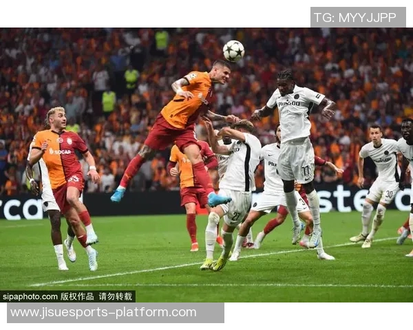 世界杯激战曼联与尤文图斯战平补时进球引发全场狂欢数据解析精彩瞬间