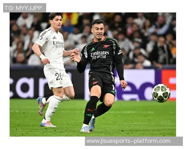 国王杯激战皇马与阿森纳互交白卷帽子戏法瞬间点燃全场激情 国王杯激战皇马与阿森纳互交白卷帽子戏法瞬间点燃全场激情