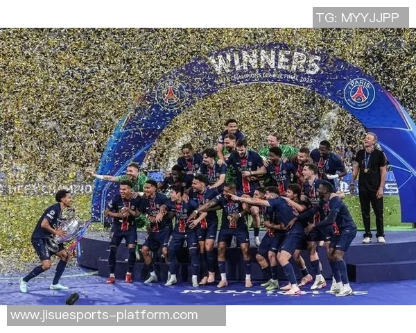 中超精彩对决巴黎圣日耳曼与莱比锡战成平局乌龙球成比赛转折点 中超精彩对决巴黎圣日耳曼与莱比锡战成平局乌龙球成比赛转折点