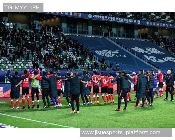 中超激战莱比锡大胜里昂点球大战瞬间点燃全场激情解析